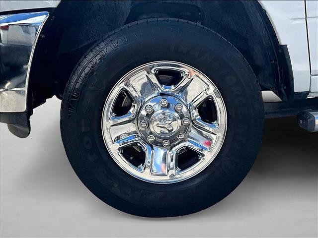 Used 2016 RAM 2500 Tradesman w/ Chrome Appearance Group AWD/4WD image 10