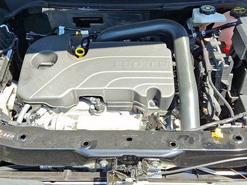 Used 2025 Chevrolet Equinox LT AWD/4WD image 28