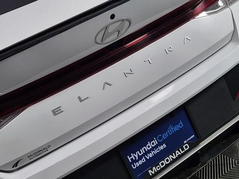 Certified 2025 Hyundai Elantra Sport w/ Cargo Package FWD image 9