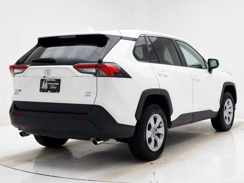 Used 2024 Toyota RAV4 LE image 8