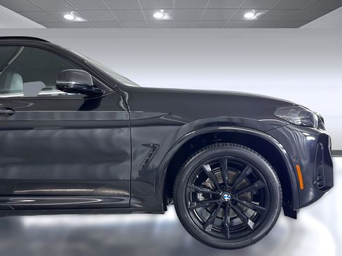 Used 2024 BMW X3 sDrive30i w/ M Sport Package RWD image 29
