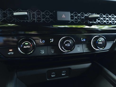 Used 2024 Honda Accord Sport image 33