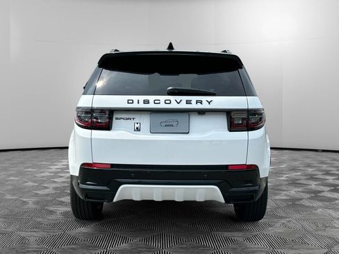 New 2026 Land Rover Discovery Sport Landmark AWD/4WD image 4