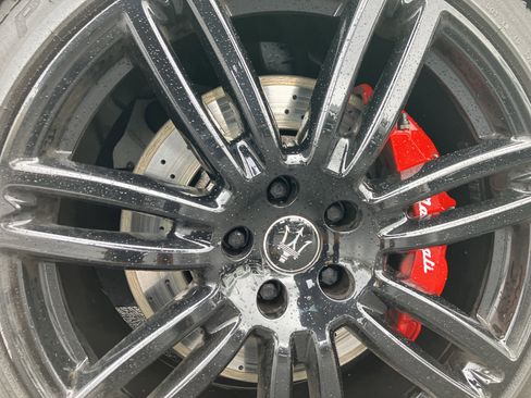 Used 2021 Maserati Ghibli S Q4 image 9