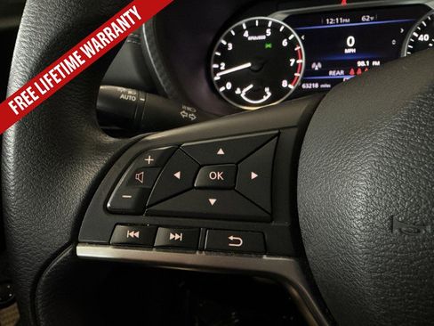 Used 2024 Nissan Sentra SV FWD image 31