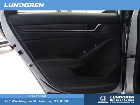 Used 2021 Honda Accord Touring image 15
