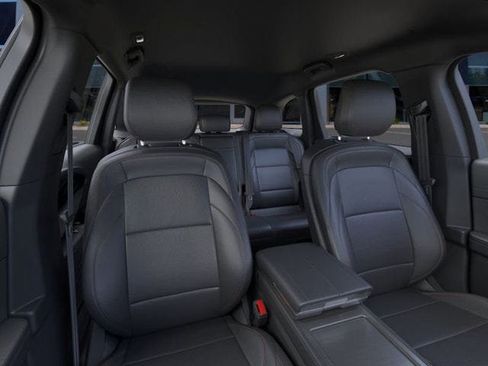 New 2025 Lincoln Nautilus Premier w/ Jet Appearance Package image 32