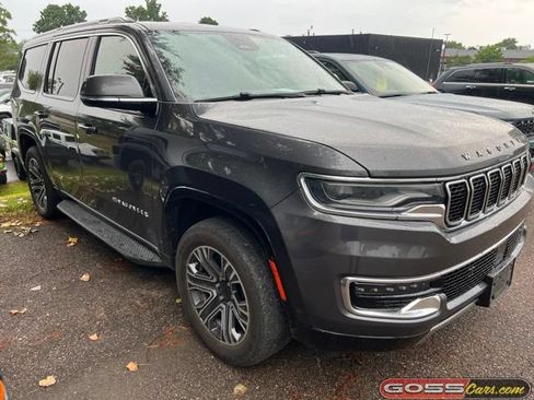 Used 2022 Jeep Wagoneer Series III AWD/4WD image 2