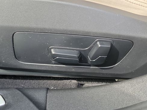 Used 2025 BMW 228i xDrive AWD/4WD image 21