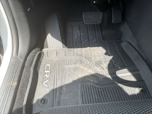Used 2024 Honda CR-V Sport image 17