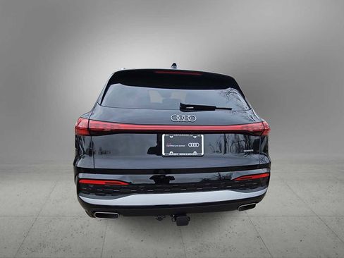 Certified 2025 Audi Q5 Premium Plus w/ Premium Plus image 7