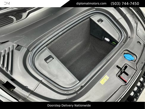 Used 2023 Audi RS e-tron GT w/ Carbon Performance Package image 42