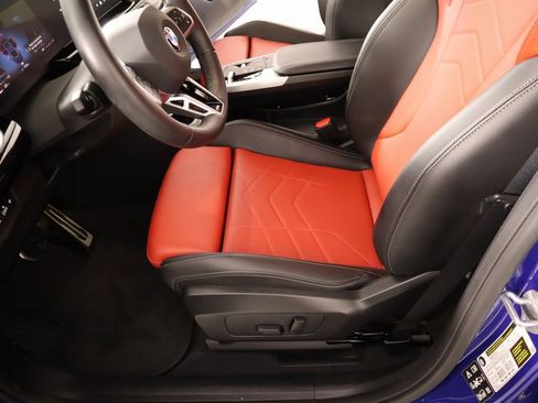 Used 2025 BMW X2 xDrive28i w/ M Sport Package image 12