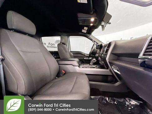 Used 2018 Ford F150 XLT w/ Equipment Group 302A Luxury AWD/4WD image 16