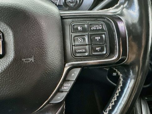 Used 2022 RAM 3500 Limited AWD/4WD image 26