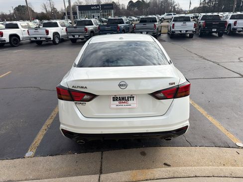Used 2024 Nissan Altima 2.5 SR image 6