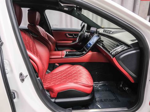 Certified 2023 Mercedes-Benz S 580e 4MATIC Sedan image 21