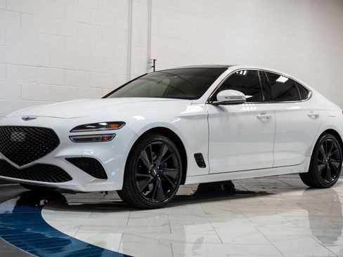 Used 2022 Genesis G70 3.3T w/ Sport Advanced Package image 4