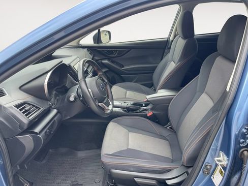 Used 2023 Subaru Crosstrek 2.0i Premium AWD/4WD image 9