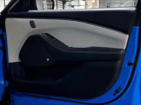 Used 2023 Ford Mustang Mach-E Premium image 46