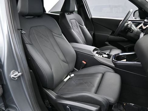 Used 2025 BMW X3 xDrive30i image 48