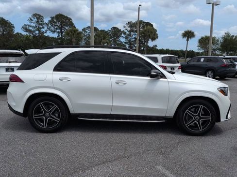 Certified 2024 Mercedes-Benz GLE 450 4MATIC image 3