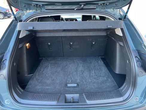 Used 2025 Chevrolet Trax LT image 31