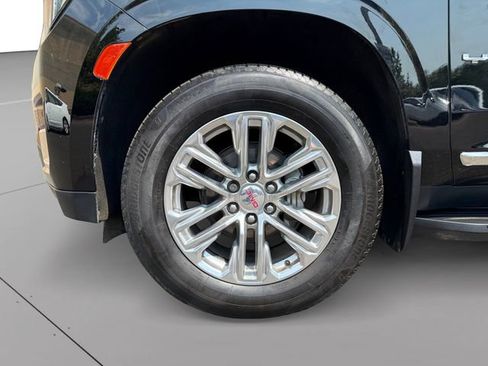 Used 2022 GMC Yukon SLT w/ SLT Luxury Plus Package AWD/4WD image 9