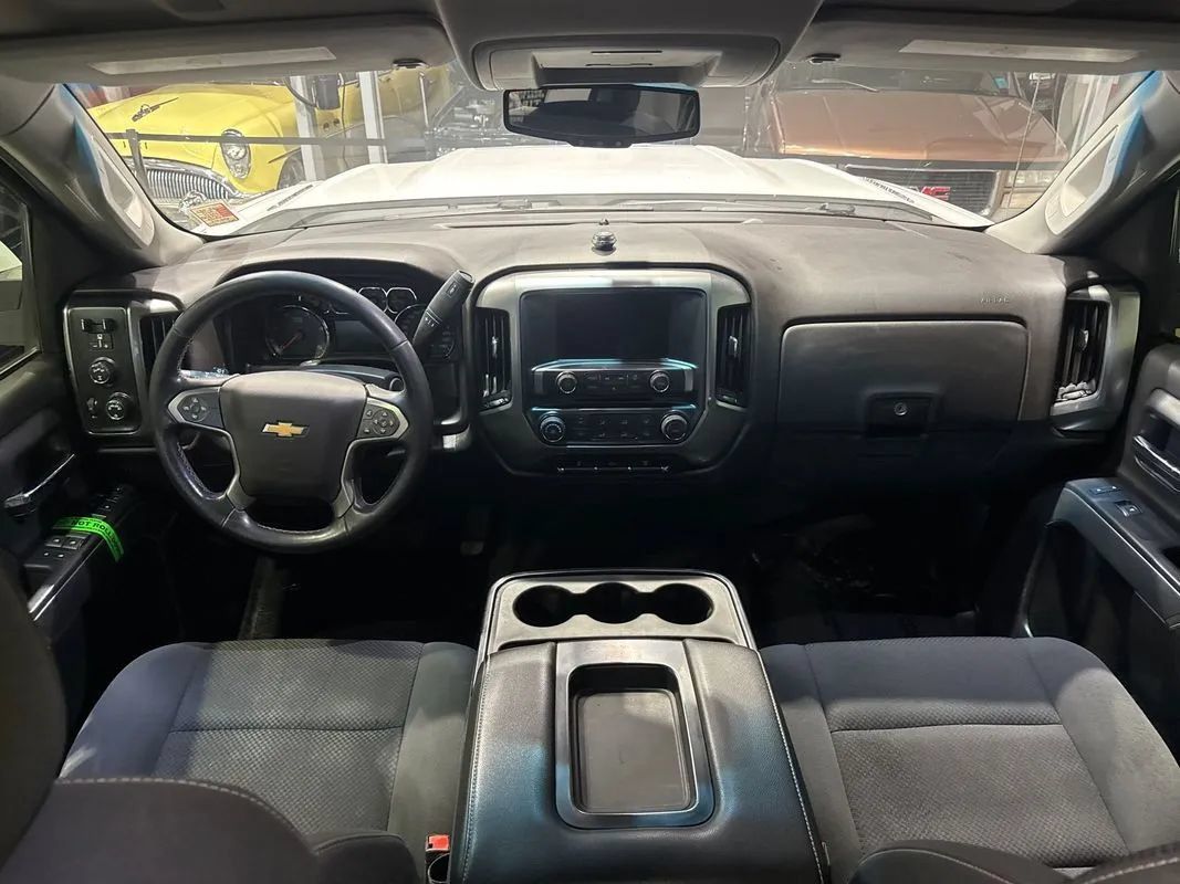 Used 2019 Chevrolet Silverado 2500 LT AWD/4WD image 14