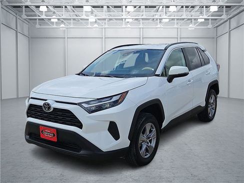 Certified 2025 Toyota RAV4 XLE w/ Convenience Package FWD image 1