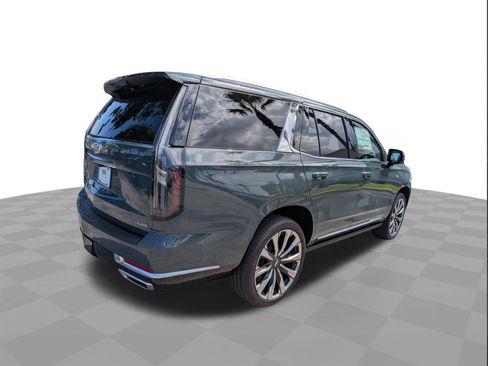 New 2026 Cadillac Escalade Luxury w/ Touring Package AWD/4WD image 4