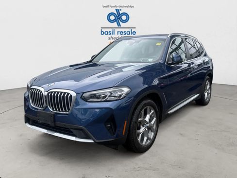 Used 2023 BMW X3 xDrive30i w/ Premium Package AWD/4WD image 2