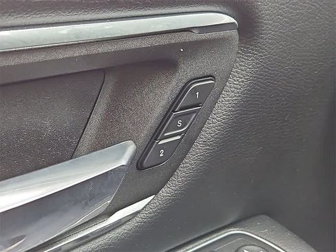 Used 2021 RAM 1500 Laramie image 20