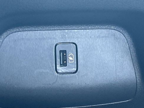 Certified 2024 Nissan Sentra SV FWD image 20