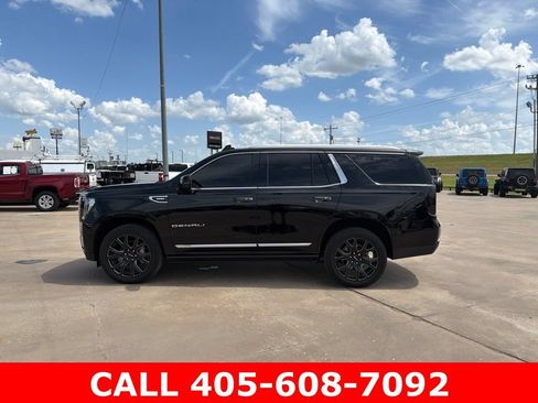 Used 2023 GMC Yukon Denali w/ LPO, Floor Liner Package AWD/4WD image 25