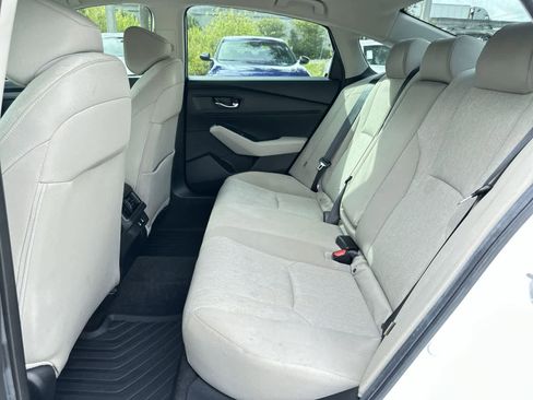 Used 2025 Honda Accord LX image 15