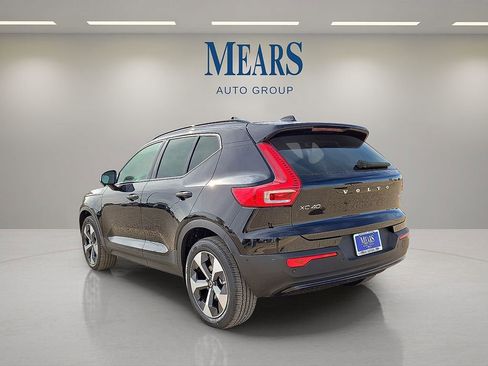 New 2026 Volvo XC40 B4 Plus w/ Protection Package Premier image 3