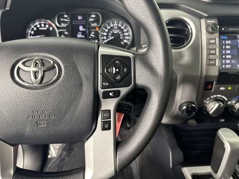 Used 2019 Toyota Tundra SR5 w/ SR5 Upgrade Package AWD/4WD image 14