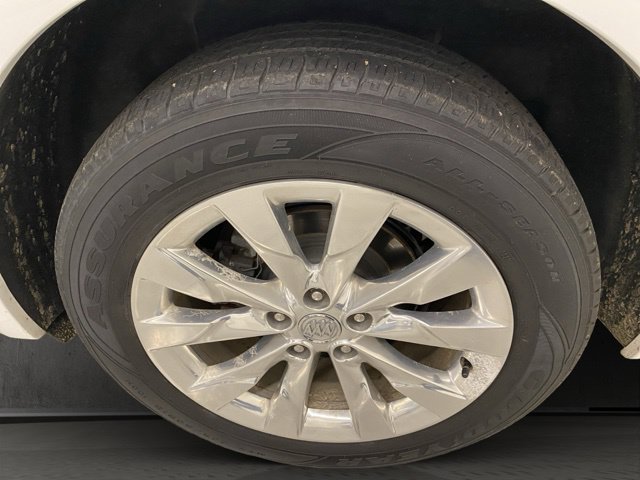 Used 2017 Buick Envision Essence FWD image 39