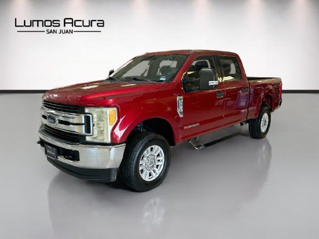 Used 2017 Ford F250 XLT AWD/4WD image 3