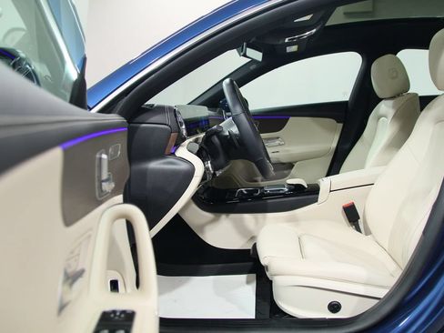 Certified 2023 Mercedes-Benz CLA 250 4MATIC image 5
