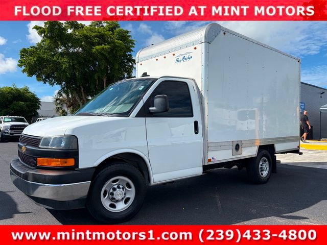 Used 2022 Chevrolet Express 3500 w/ Power Convenience Package RWD image 10