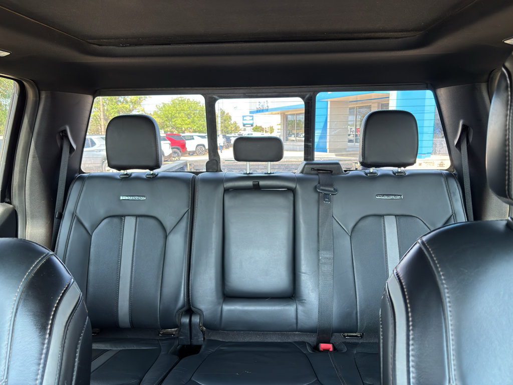 Used 2018 Ford F250 Platinum w/ Platinum Ultimate Package AWD/4WD image 17
