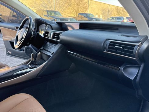 Used 2019 Lexus IS 300 AWD w/ Navigation Package image 37