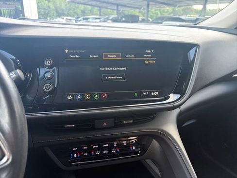 Used 2023 Buick Envision Avenir AWD/4WD image 10