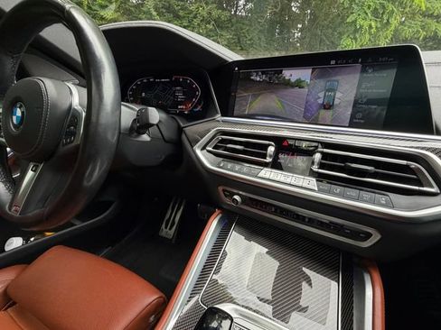 Used 2022 BMW X6 M50i w/ Premium Package AWD/4WD image 28