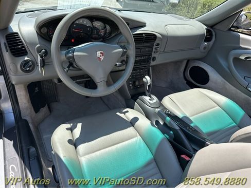 Used 2001 Porsche 911 Carrera 4 image 17