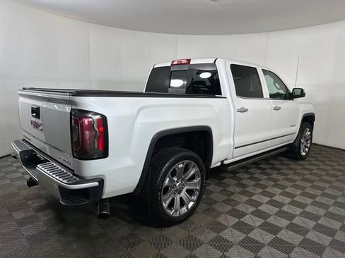 Used 2018 GMC Sierra 1500 Denali w/ Denali Ultimate Package image 9