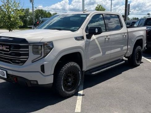 New 2026 GMC Sierra 1500 AT4 w/ Technology Package AWD/4WD image 7