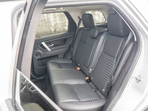 Used 2023 Land Rover Discovery Sport SE AWD/4WD image 33